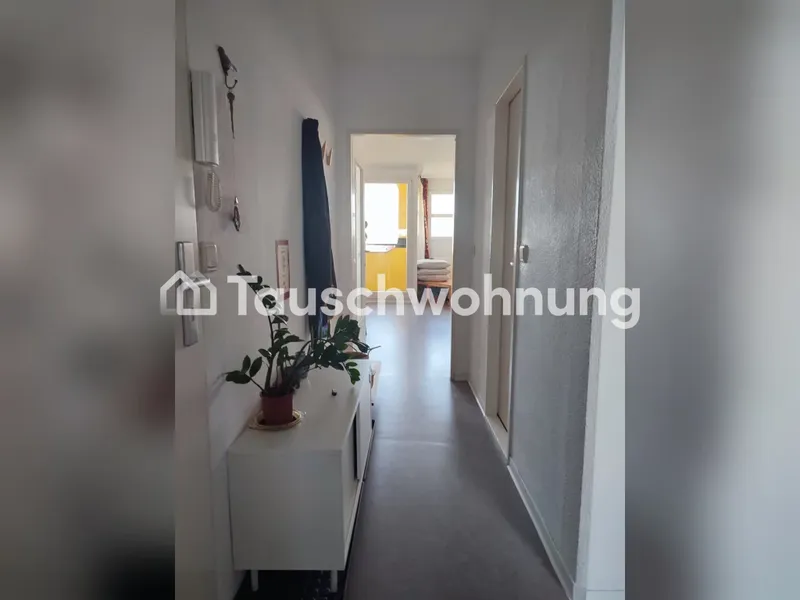 Tauschwohnung: Helle 1,5 oder 2,5 Wohnung im Kreuzberg zum Tausch — photo 1